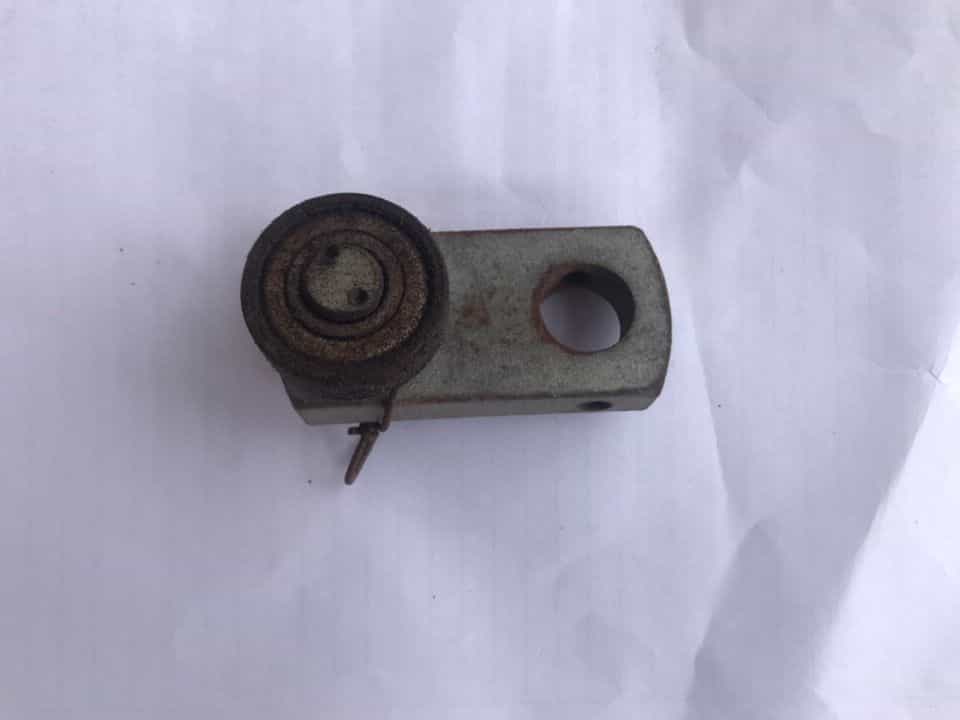 Кронштейн шкива (YK70.8-13-00) PPR