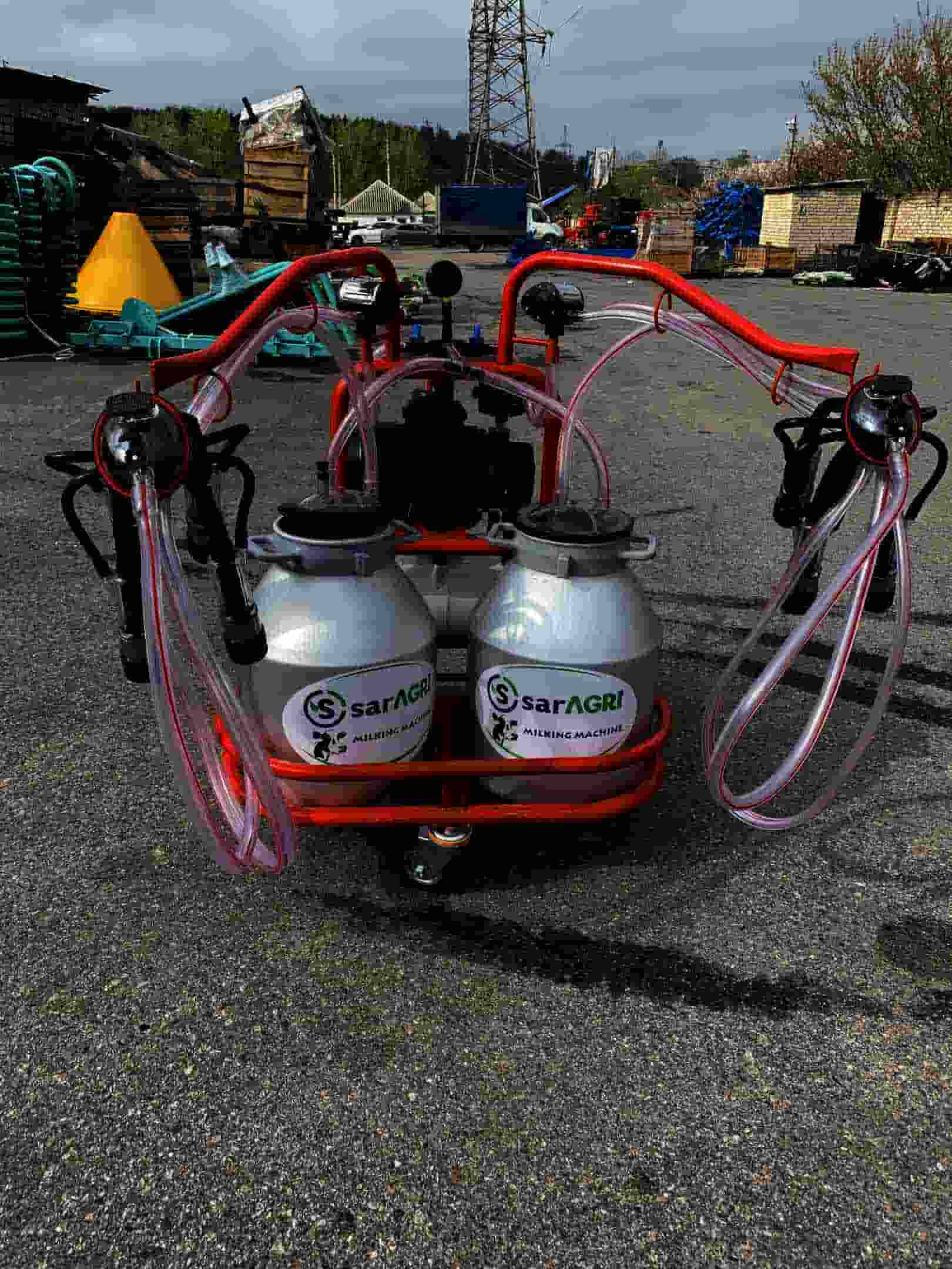 Доильный аппарат 2 пульсатора 2 бидона TELSAR